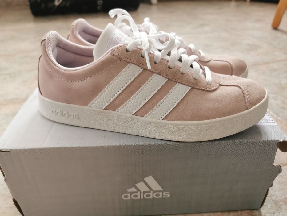 Оригинални маратонки Адидас 37 1/2