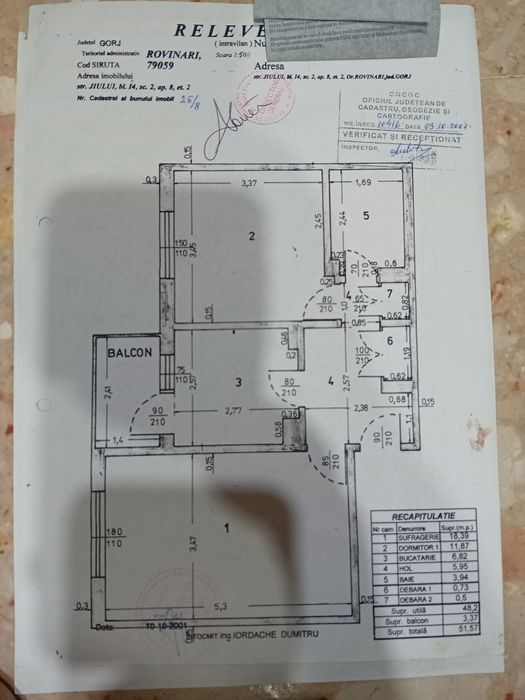 Vând apartament în Rovinari