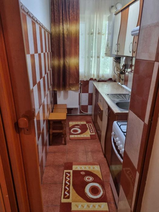 Inchiriez apartament 2 camere DRAGASANI