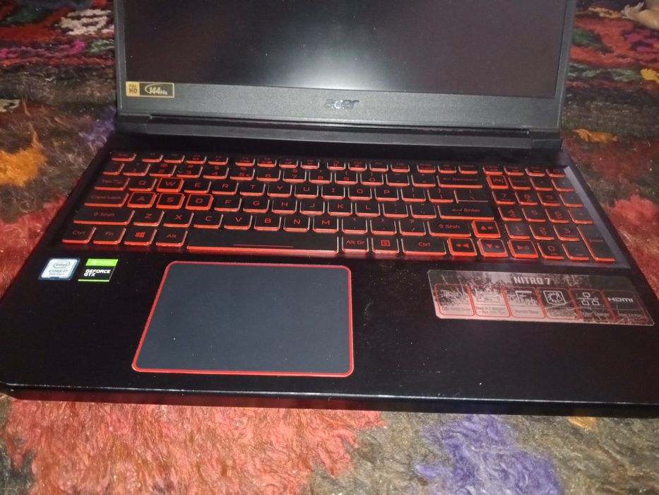 Acer nitro 7 gaming noutbuk