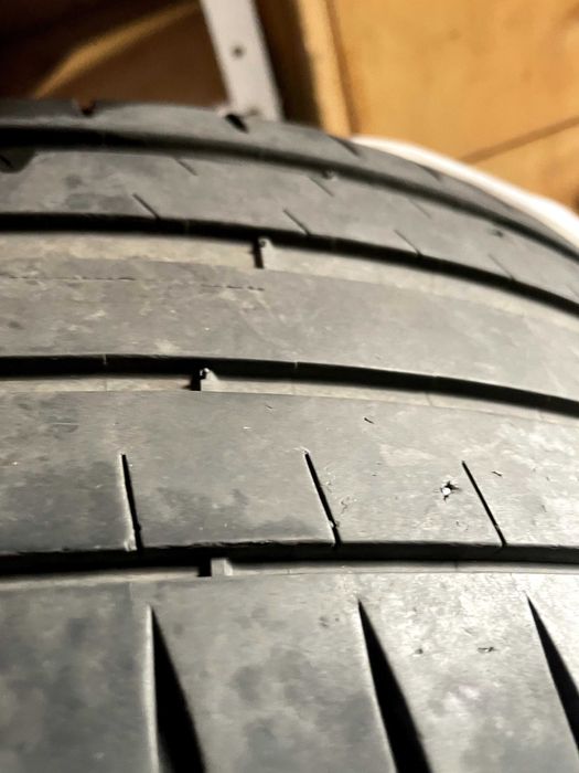 Джанти BBS 17” за BMW. Гумите си вървят с тях.