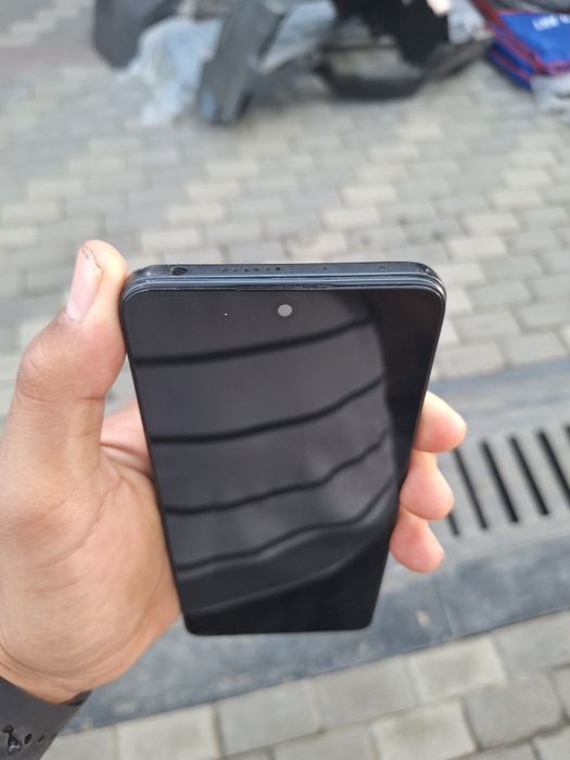 Redmi 11 5g pamiti 128 holati yaxshi