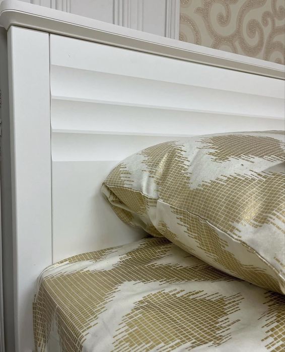 Даухспальный кровать