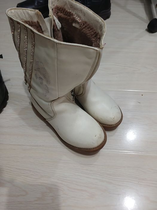 Обувь 24, 29, 34 р