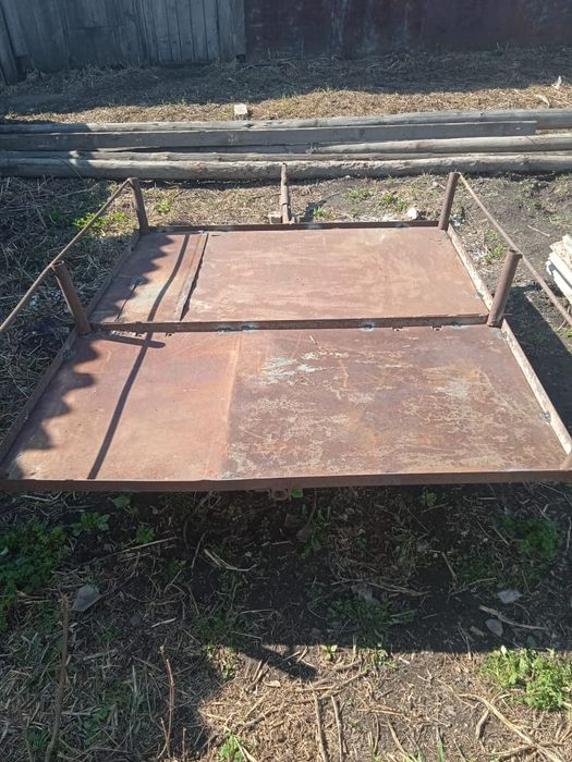 прицеп для автомобилей и мотоцикла