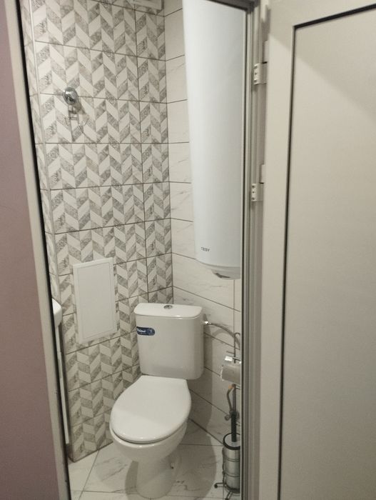 Дава се под наем Двустаен апартамент в Варна, Левски - 40 кв.м за 382.5 € - Снимка #6