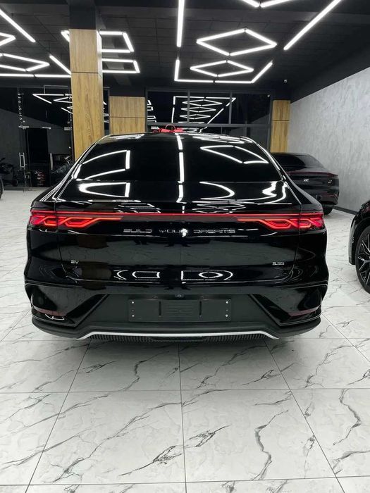 BYD Han 701km pod zakaz