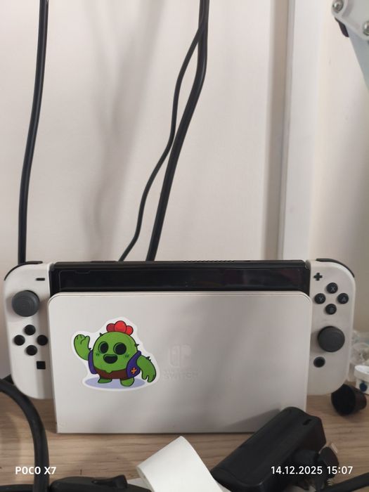 Продава се Nintendo Switch OLED в отлично състояние 550 лева