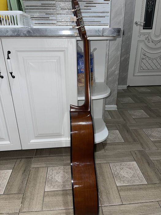 Гитара Yamaha C40