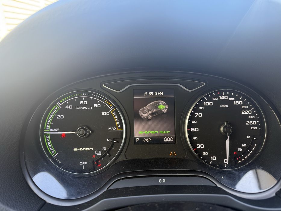 Audi A3 Hybrid  2015