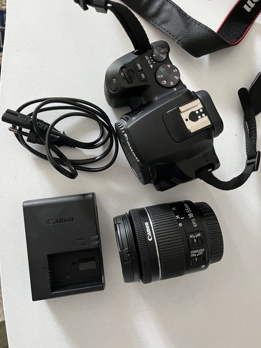 Фотоаппарат Canon EOS 250D