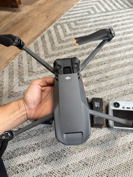 DJI Mavic 3 classic дрон