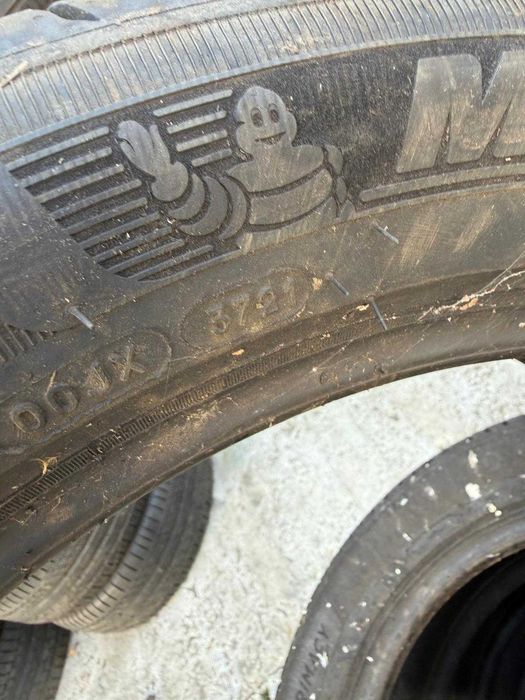 205 55 19 Michelin vara