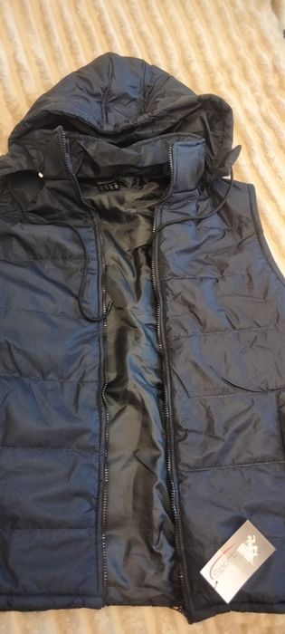 Продам жилет мужской