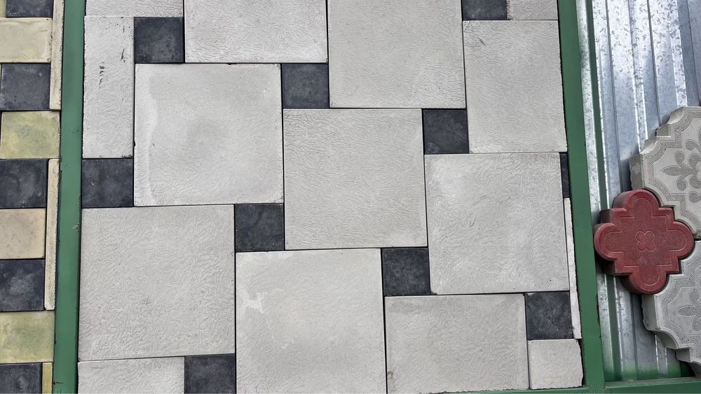 Брусчатка наличе в Актау