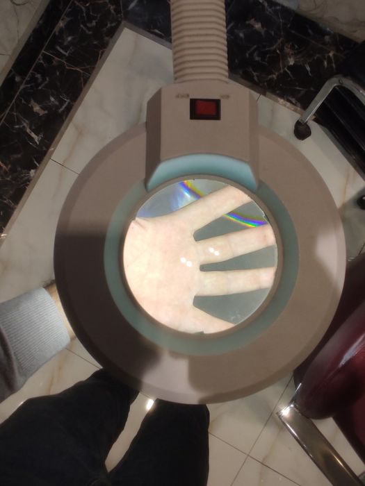 Лампа лупа для салона красоты педикюра маникюра