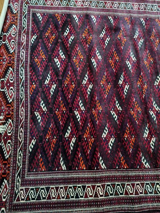 Ковер ручной работы новый Туркменский