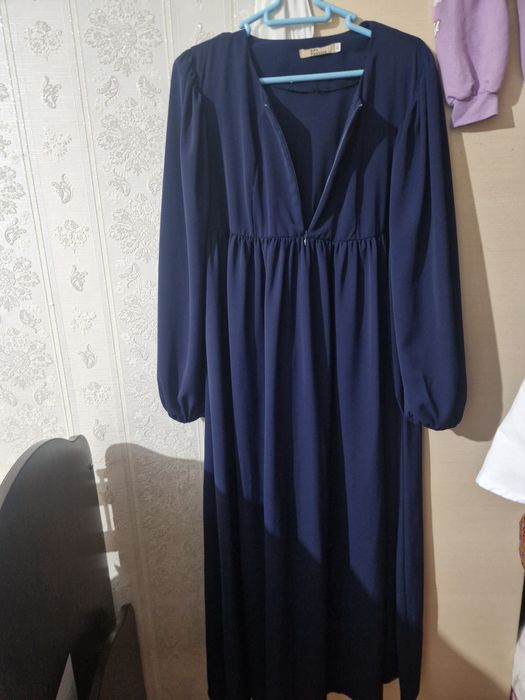 Продам платье. Тёмный синий