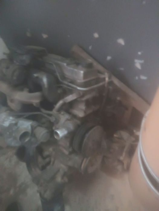 Продам двигатель Делика 4м40 2.8