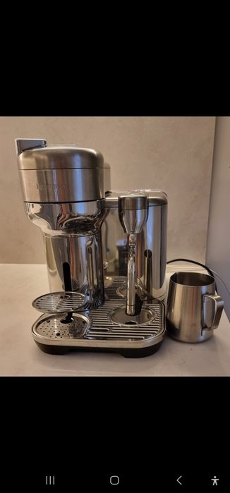 Vand Nespresso Vertuo Creatista + 160 capsule | Stare impecabila