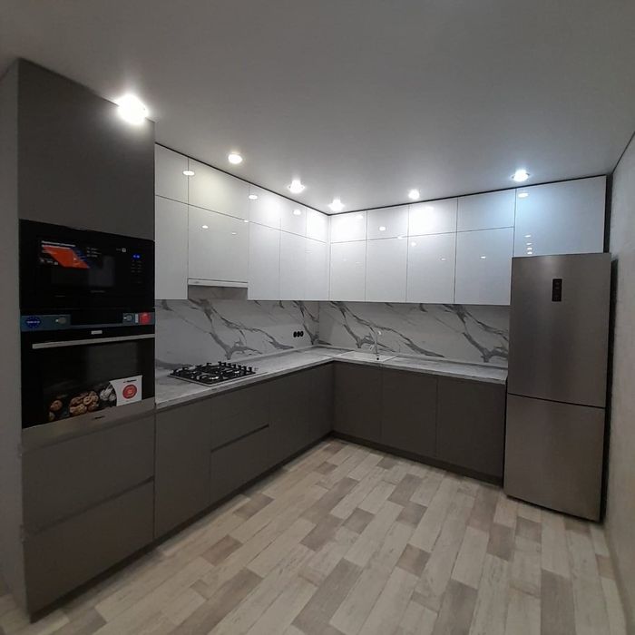 Кухонные гарнитуры под заказ индивидуально