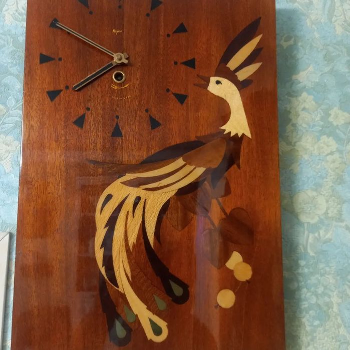 Часы Маяк настенные