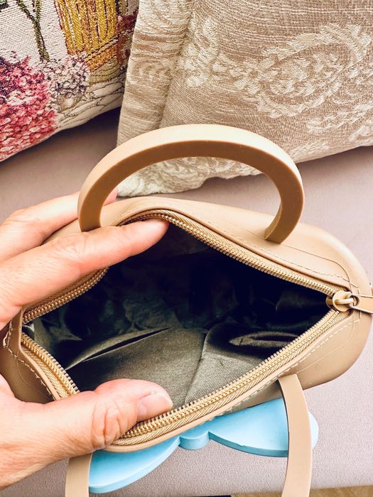 Детская силиконовая сумочка