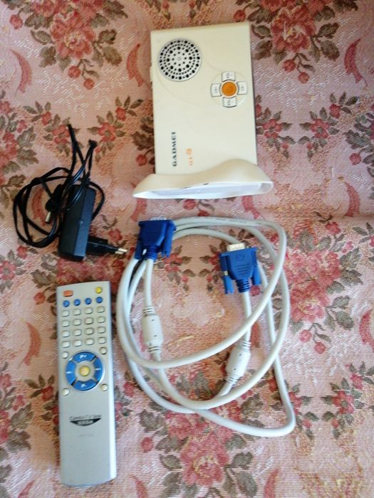 LG FLATRON W2242BP с тунер