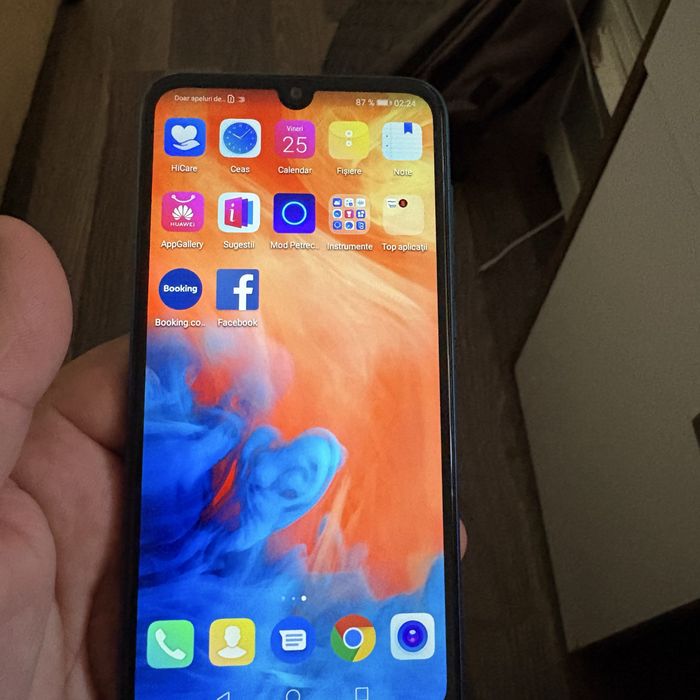 Huawei Y17 2019 si Motorola G play