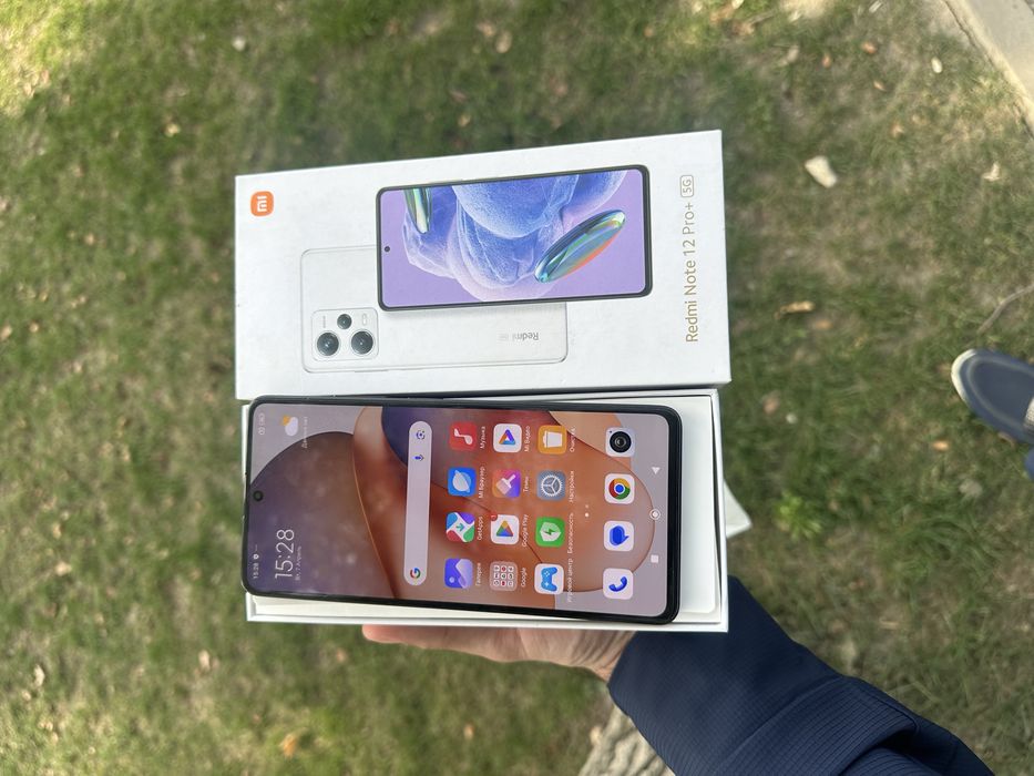 Продам телефон Redmi Note 12 Pro Plus 5G 256Gb
