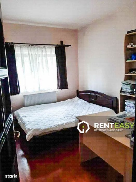 Apartament cu trei camere situat in zona  Copou la vila