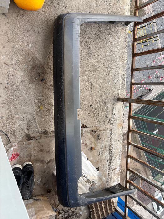 Бампер на мерседес w124