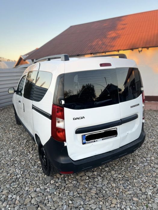 Dacia Docker Pret Fix, avariat, AVARIATE