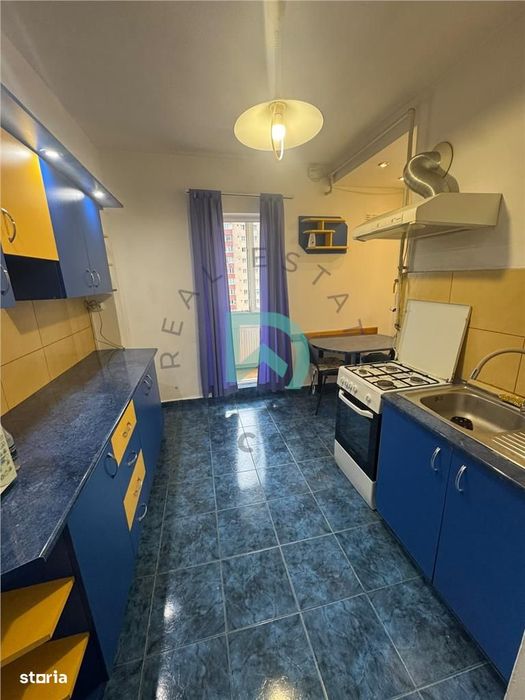 Apartament 3 camere Calea Bucuresti, Brasov.