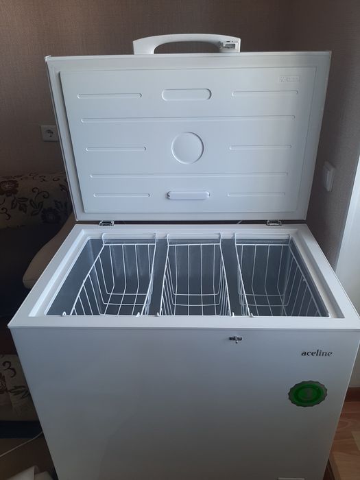 Морозильник в отличном состоянии