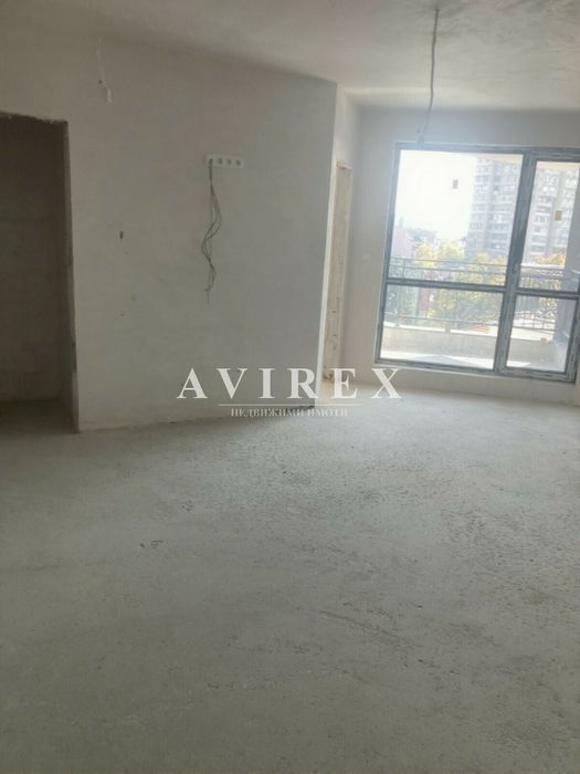 Двустаен апартамент до Военна болница