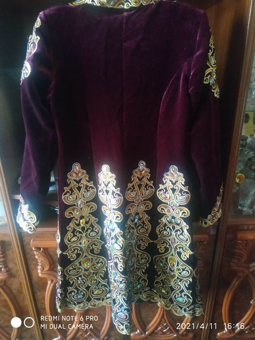 Zardo'zi kelinlar libosi sotiladi razmer 48