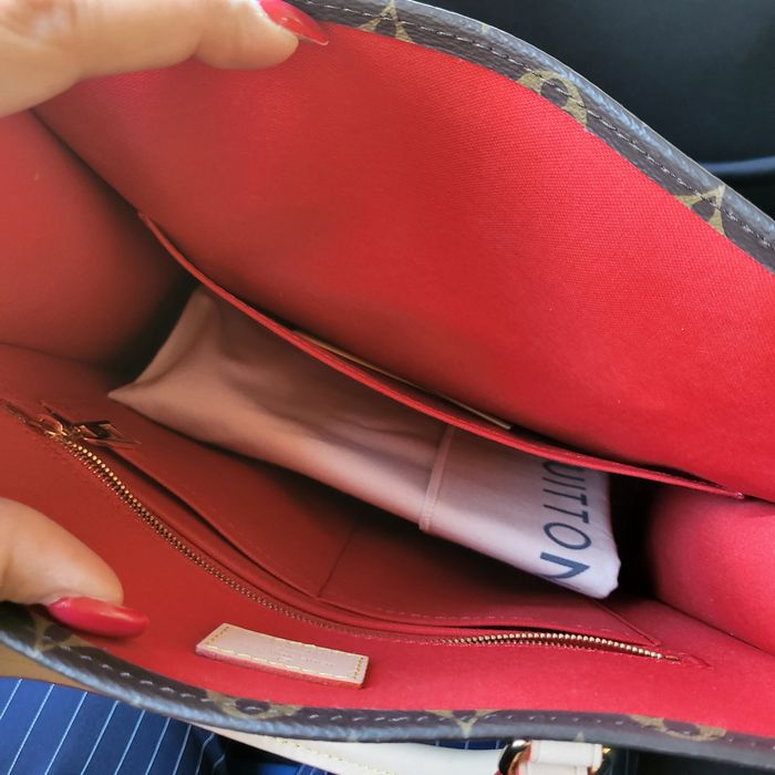 Louis Vuitton Sac Plat дамска чанта оригинал