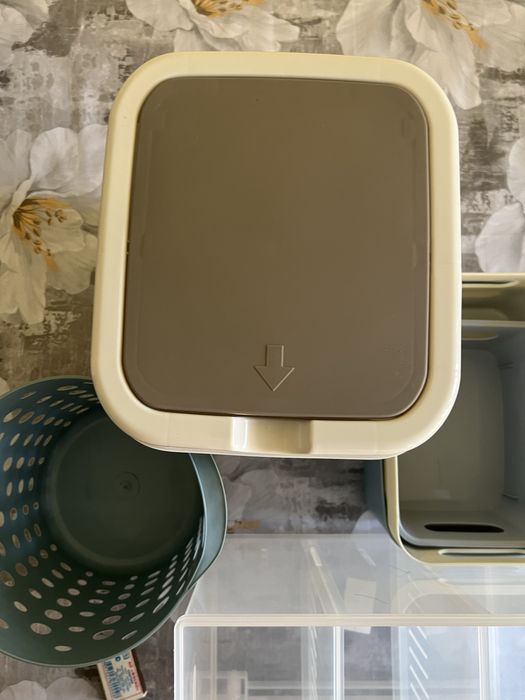 Ведра , пластик , контейнера