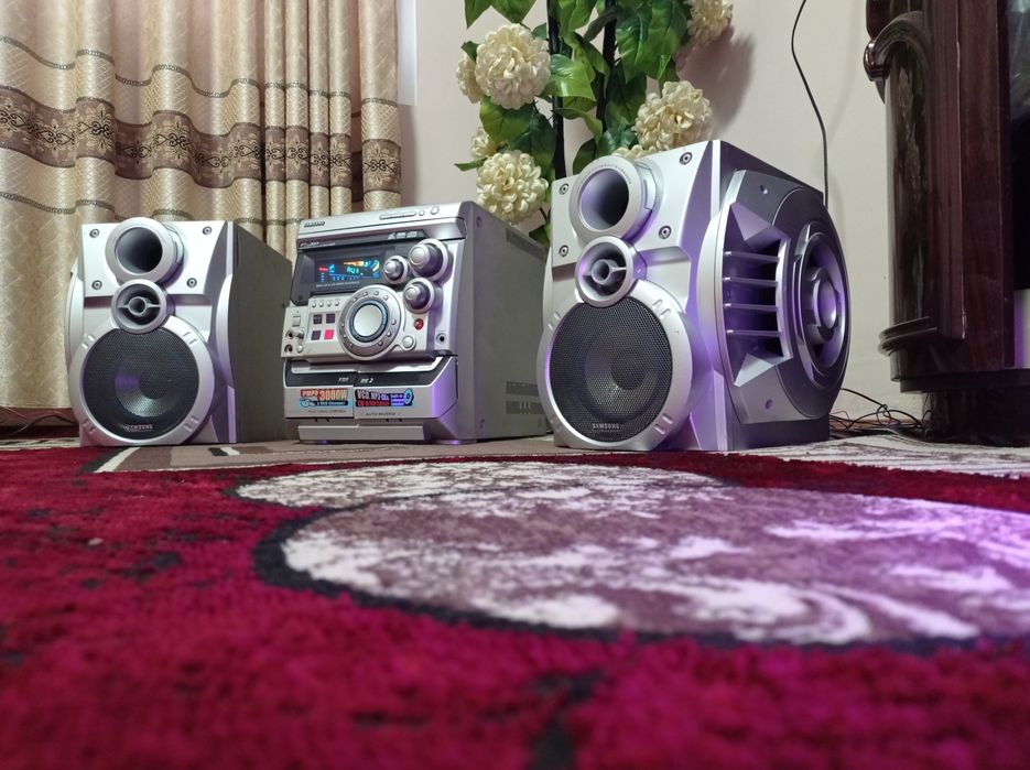 Музыкальный центр Самсунг