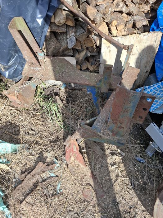 Suporți încărcător frontali tractor utb fiat 445 550 640