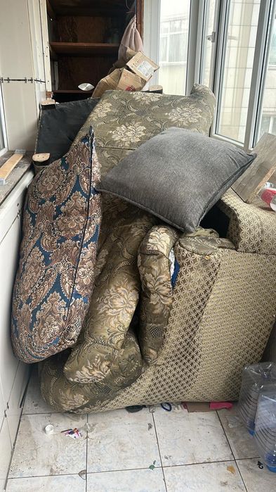 Вывоз мусора снега хлам мебель