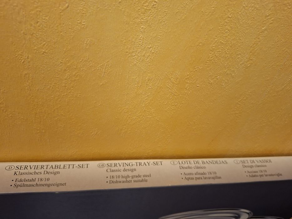 Чинии за сервиране. Кетъринг подноси