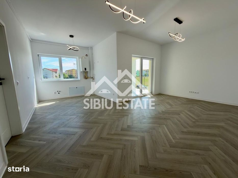 Apartament la CHEIE, 3 camere, 2 parcari si 1 boxa