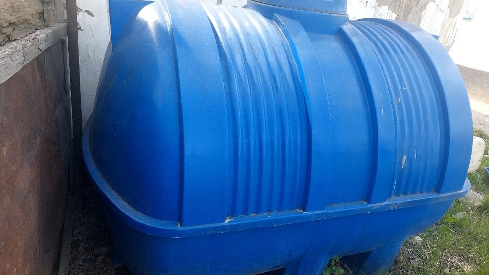 Ёмкость 3 тонна сатылады.