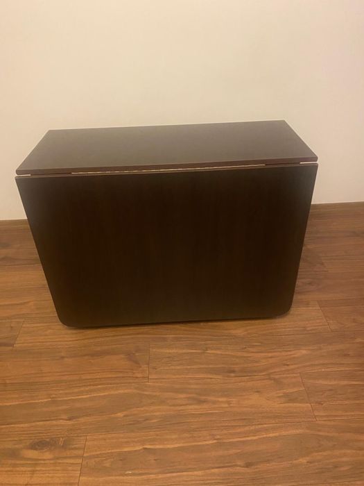 Vand masa 12 persoane extensibila si 6 scaune noi