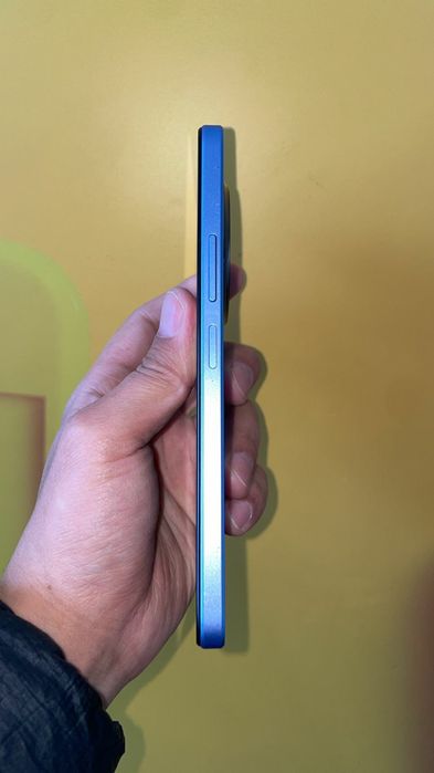 Продам Redmi A3.