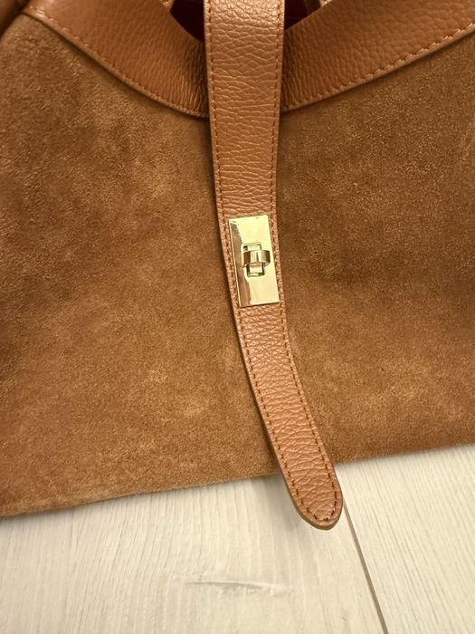 Poseta piele naturala