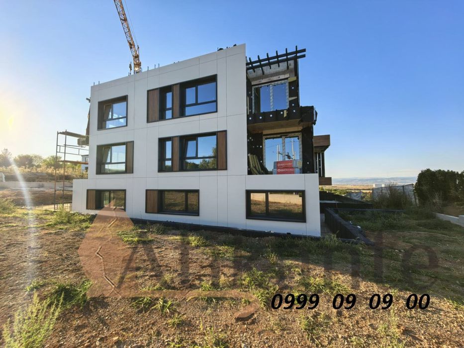 3-стаен в София-с.Иваняне площ 132 цена 245000