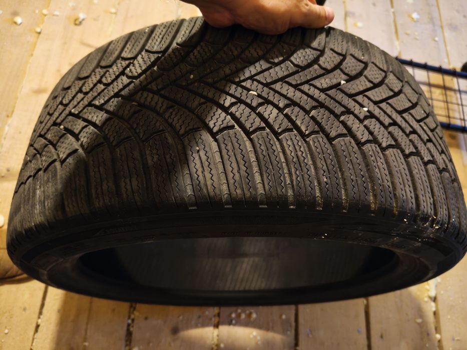 4 cauciucuri iarna  Bridgestone BLIZZAK 6 235/40 R19 96 W